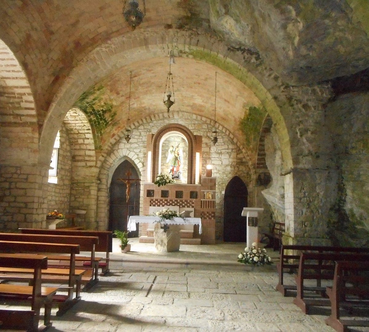 Sant’Angelo in Grotte